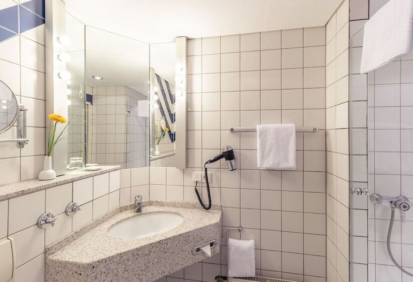 اتاق استاندارد, Mercure Hotel Köln City Friesenstraße