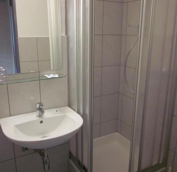 Quarto Estandar Individual, Waldesruh