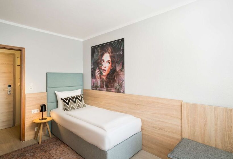 اتاق اکونومی یک تخته, Arthotel Ana Eden