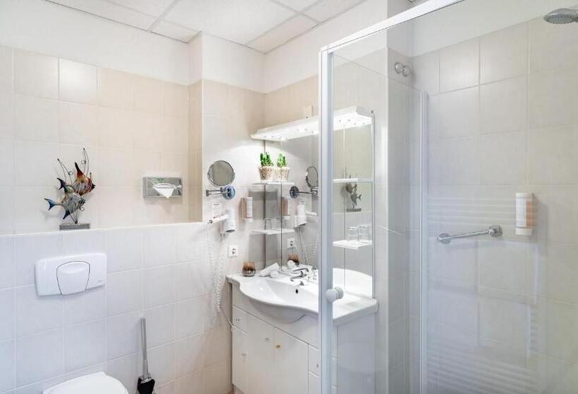 스위트, Badehof