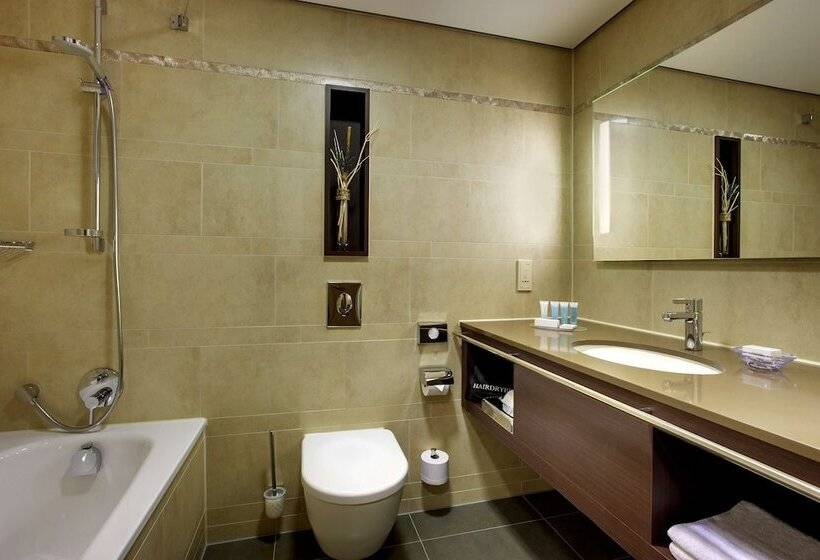 سوییت جونیور, Hilton Mainz