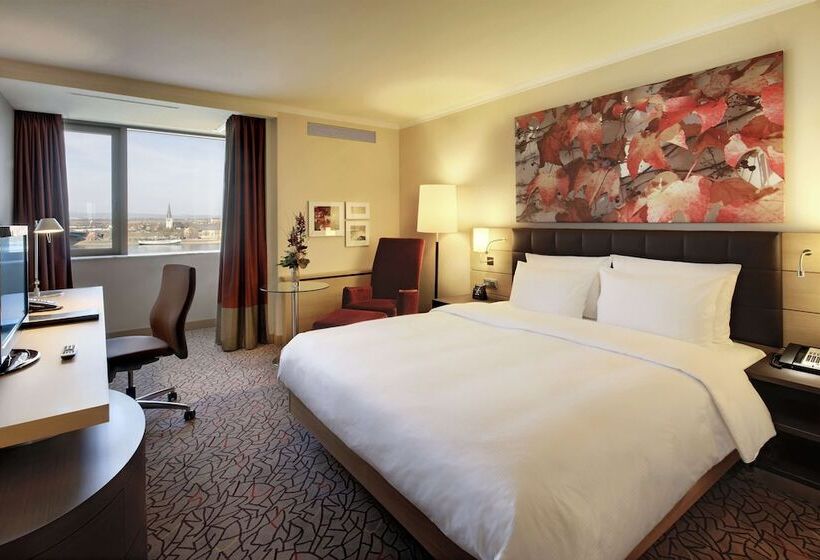 اتاق اجرایی, Hilton Mainz