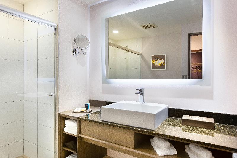 اتاق استاندارد, Hilton Mainz