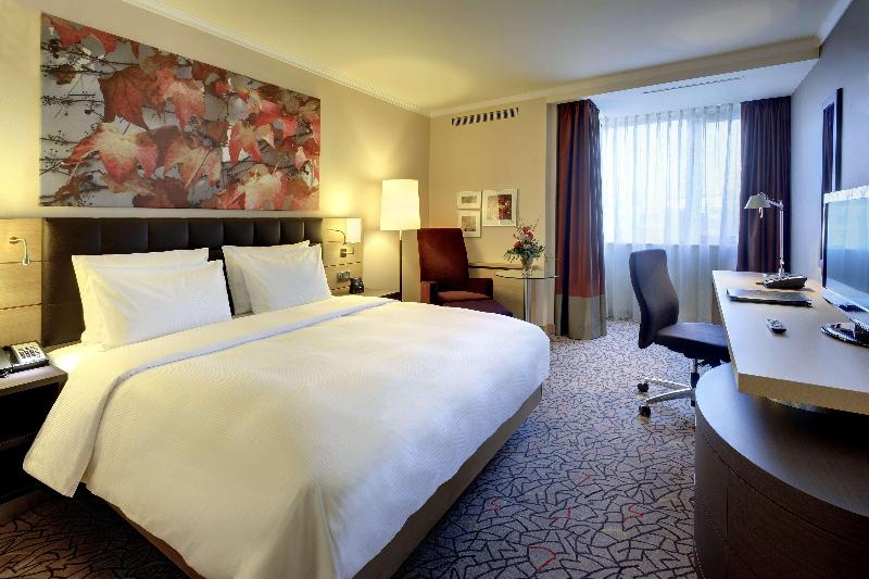 اتاق استاندارد یک نفره, Hilton Mainz
