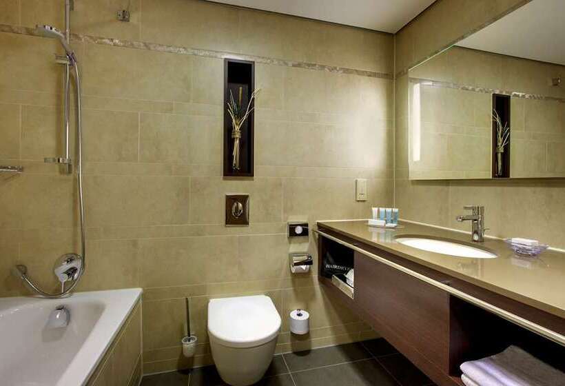 سوییت جونیور, Hilton Mainz
