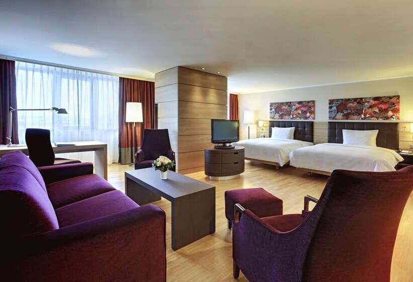 استودیوی استاندارد, Hilton Mainz