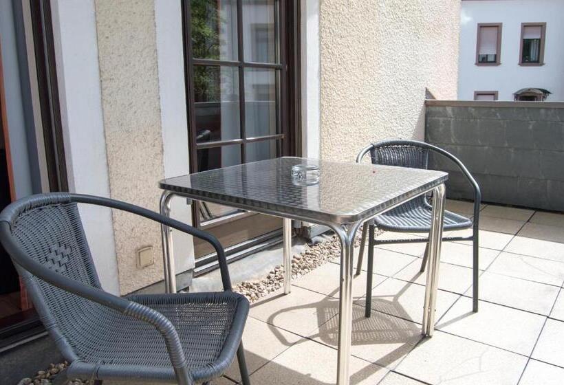 Номер Стандарт, Restaurant Zum Schwan