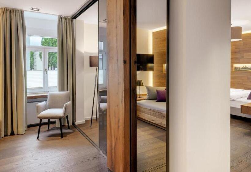 سوییت, Alpen Hotel München