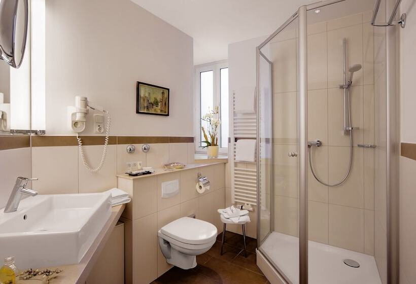 اتاق کلاسیک, Alpen Hotel München