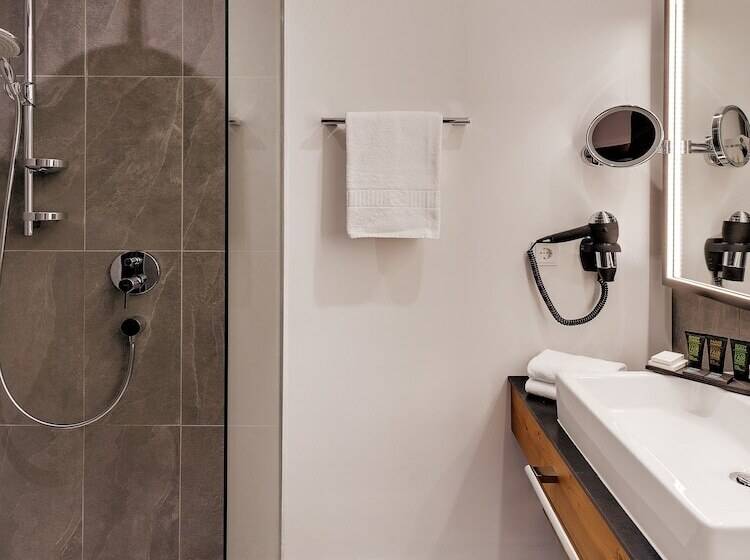 اتاق راحتی, Alpen Hotel München