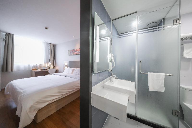 اتاق سوپریور یک تخته, Helvetia Hotel Munich City Center