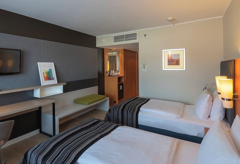 اتاق استاندارد, Holiday Inn Munich City Centre, An Ihg