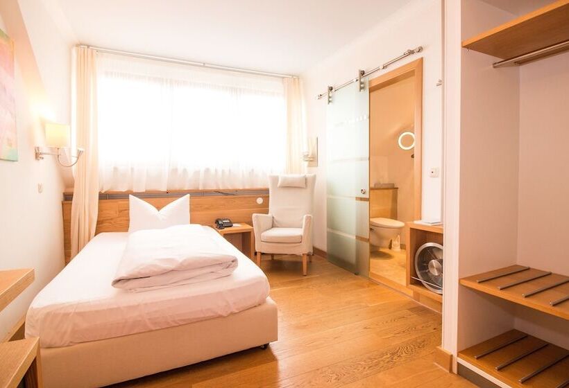 Номер Стандарт, Romantik Hotel Hirschen