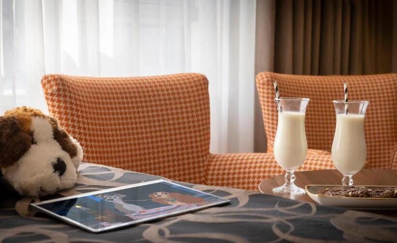اتاق لوکس خانوادگی, Clayton Hotel Silver Springs