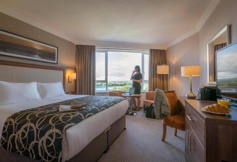 اتاق اجرایی با تخت بزرگ, Clayton Hotel Silver Springs