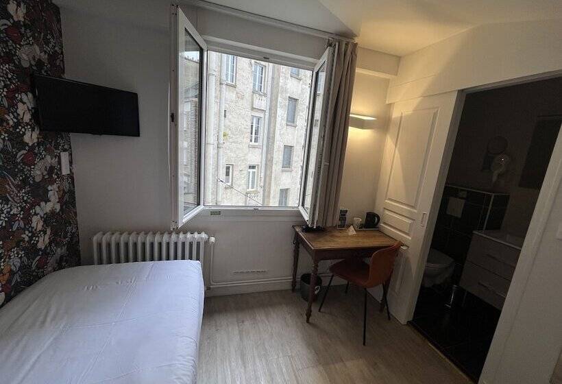 اتاق استاندارد یک نفره, Garden Hotel Rennes Centre Gare