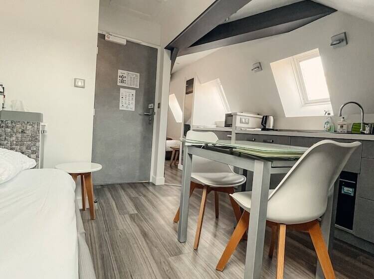 استودیوی سوپریور, Garden Hotel Rennes Centre Gare