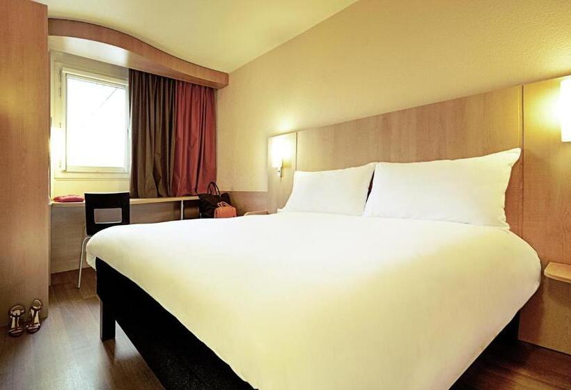 Номер Стандарт, Ibis Marseille Centre Gare Saint Charles