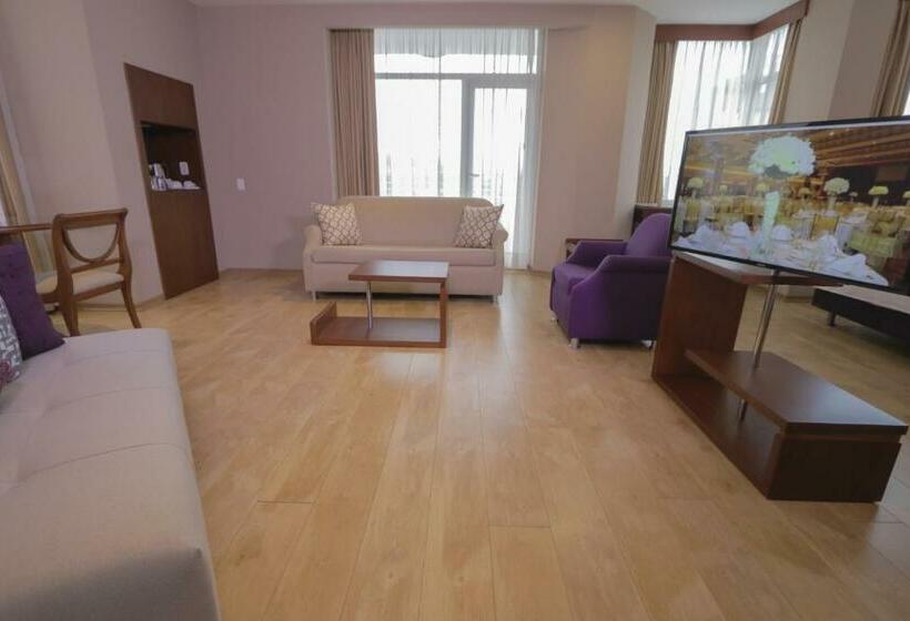 수피리어 스위트, Mercure Alameda Quito