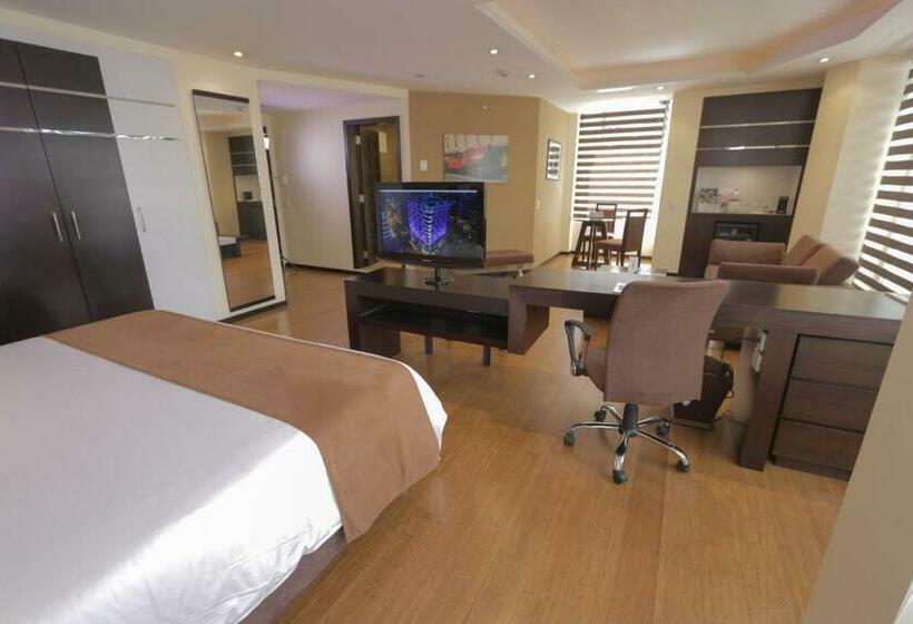디럭스 스위트 킹 침대, Mercure Alameda Quito