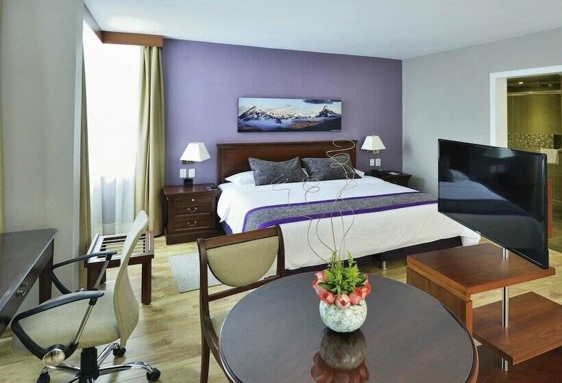 수피리어 스위트, Mercure Alameda Quito