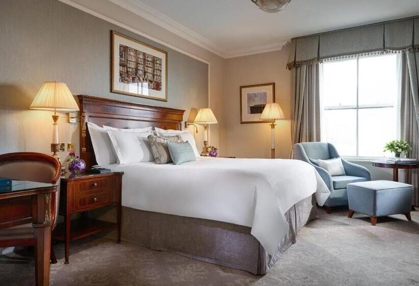 اتاق پرمیوم, The Shelbourne, Autograph Collection