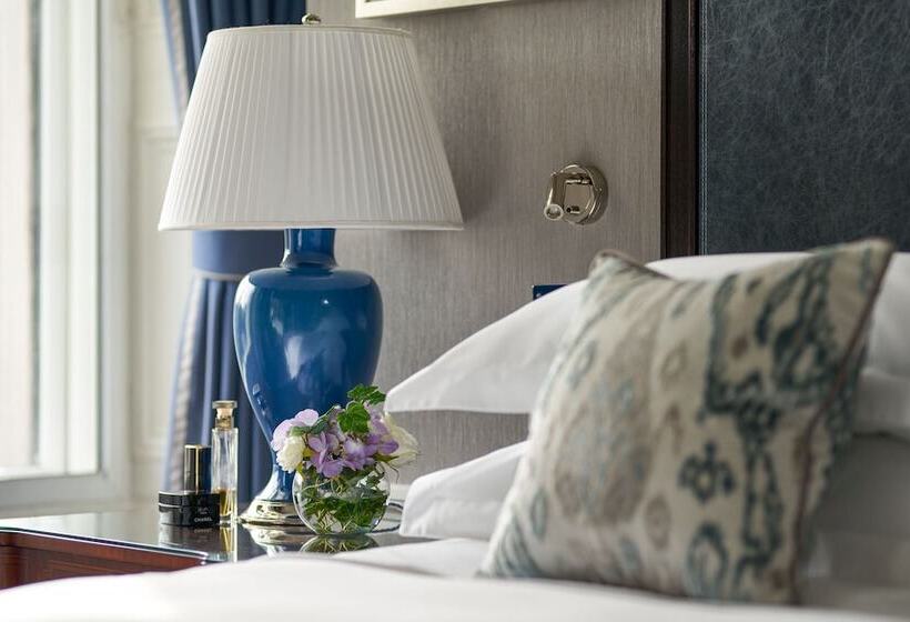 اتاق پرمیوم, The Shelbourne, Autograph Collection