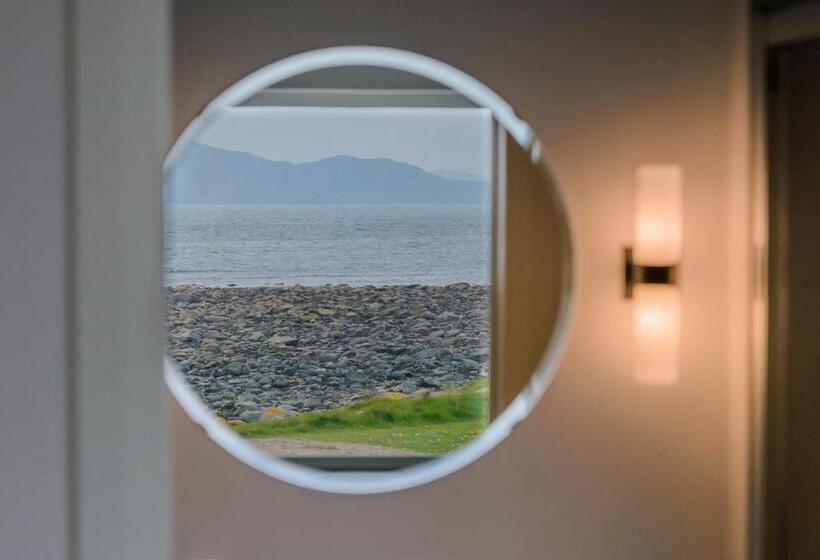 Superior Room with Terrace, The Smugglers Inn