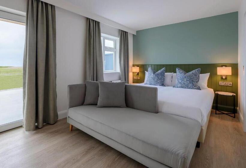 Superior Room with Terrace, The Smugglers Inn