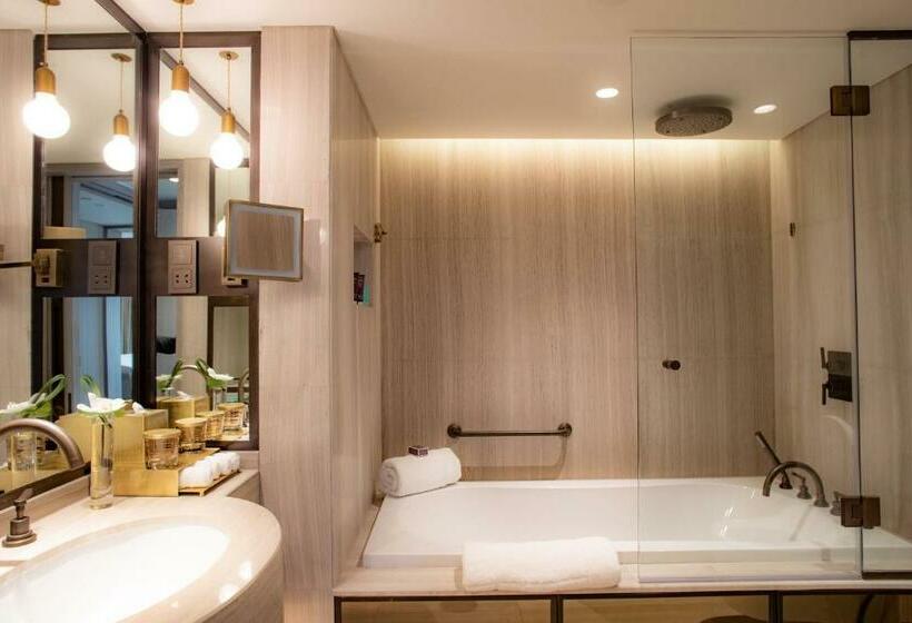 Номер Клуб Вид на Море, Jumeirah Beach Hotel Dubai