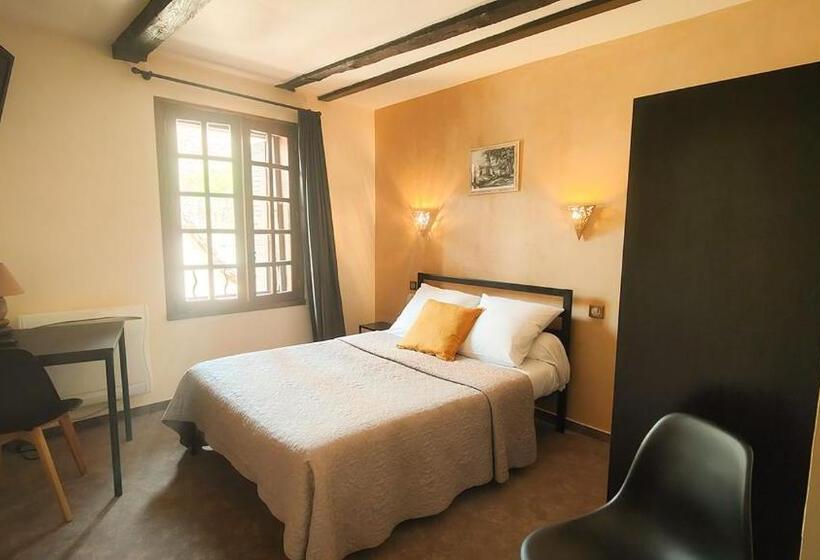 Номер Стандарт, Auberge Saint Jacques