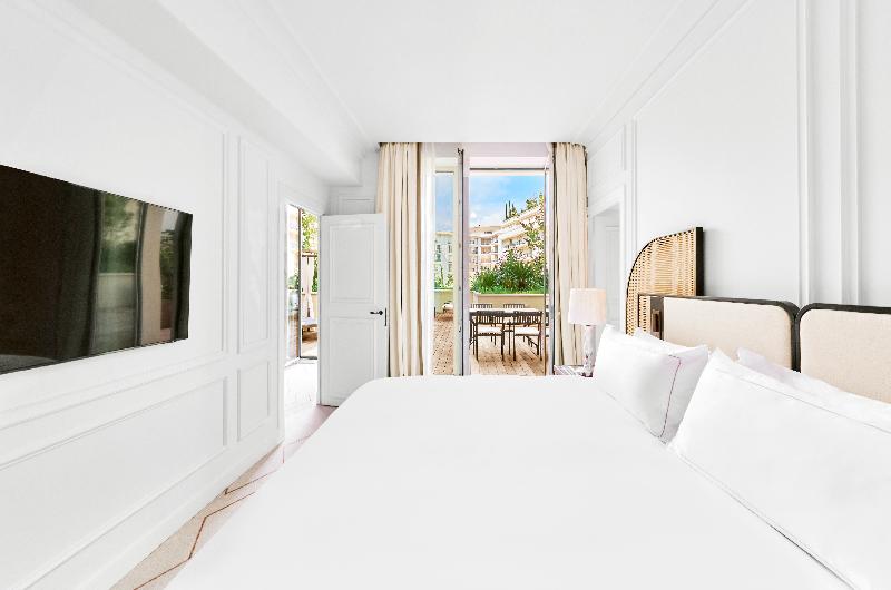 가든 전망 스위트, Carlton Cannes, A Regent