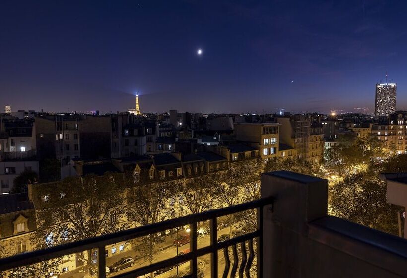 سوییت, Hôtel De Banville