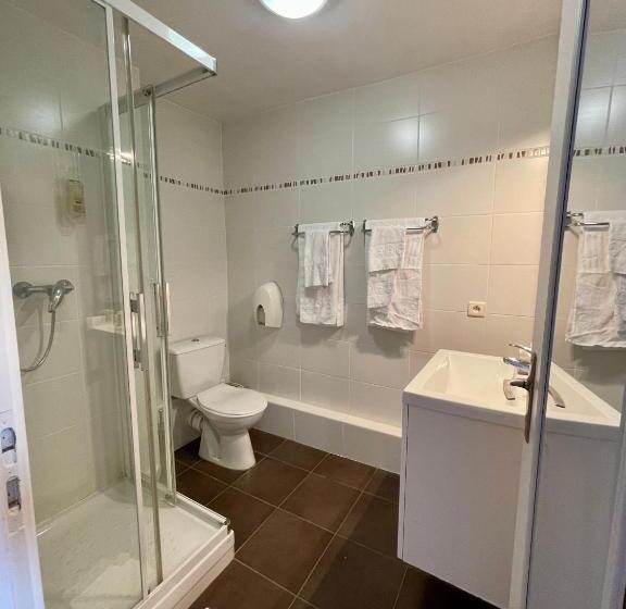 اتاق استاندارد یک نفره, Hôtel De France