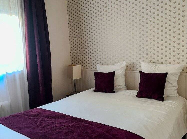 Номер Стандарт, Logis Hôtel Restaurant La Coupe D Or
