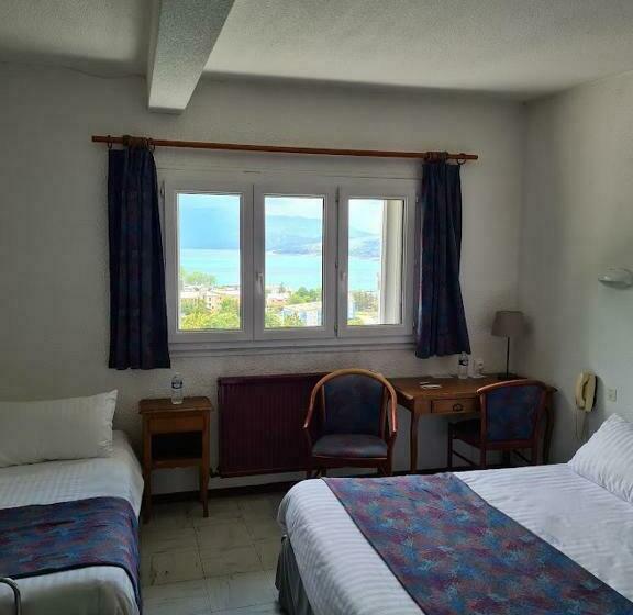 Номер Стандарт Трехместный, Logis Hotel Eden Lac