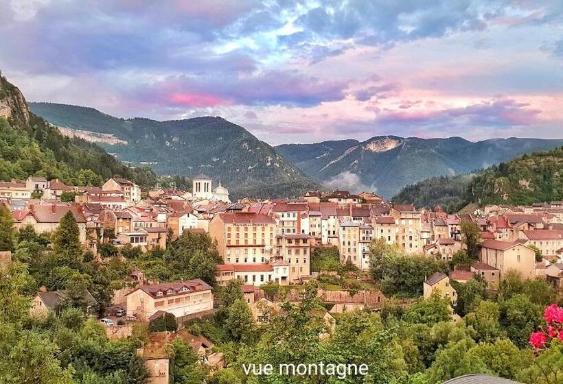 Семейный Номер, Jura Hotel Restaurant Le Panoramic
