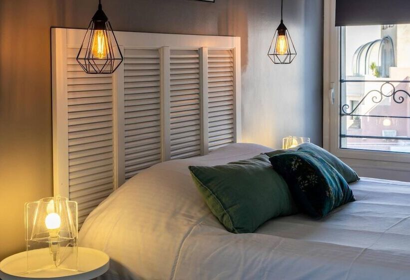 Triple Room Sea View, Hôtel Le Mistral