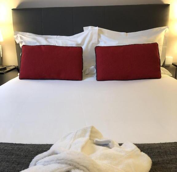 Номер Deluxe, Dauphin