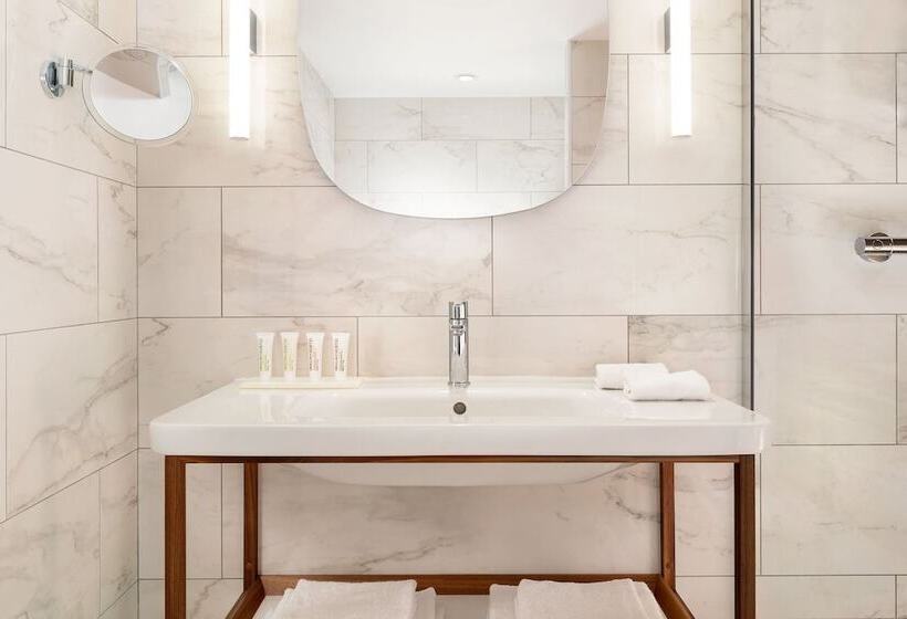 Chambre Deluxe Vue Ville, Le Méridien Nice