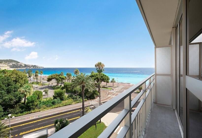 Chambre Deluxe Vue Jardin, Le Méridien Nice