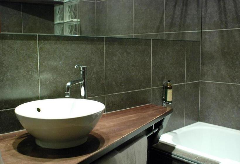 수피리어 룸, Logis Nimotel Hôtel Cosy