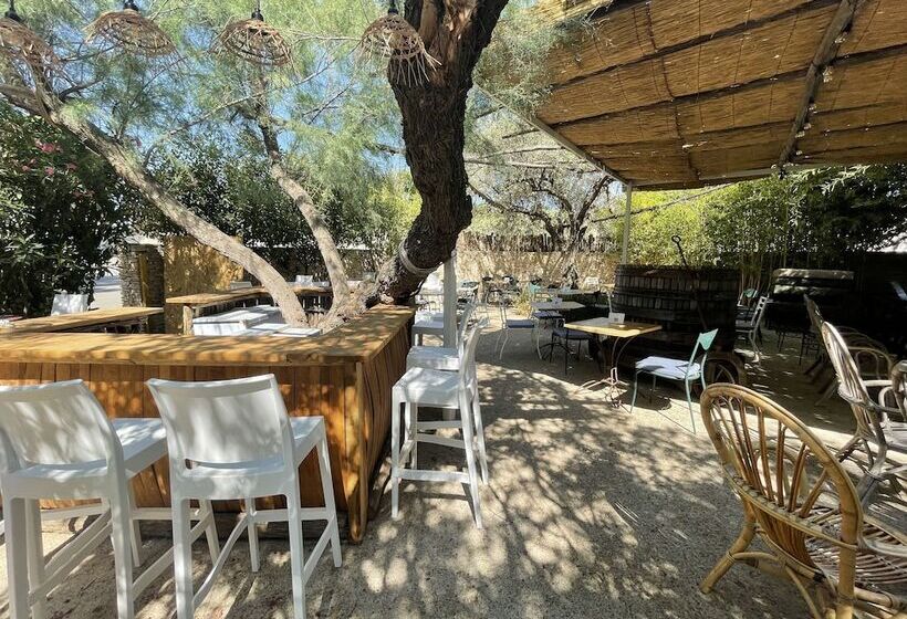 Номер Стандарт, Logis Nimotel Hôtel Cosy