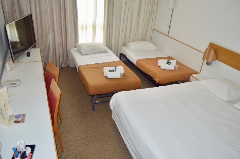 Семейный Номер, Novotel Aix En Provence Beaumanoir