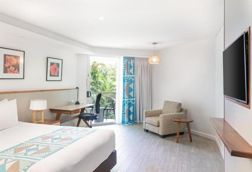 Номер Стандарт Вид на Сад, Holiday Inn Suva, An Ihg