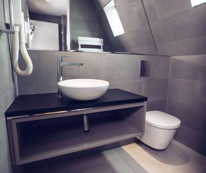 コンフォートシングルルーム, Timhotel Le Louvre