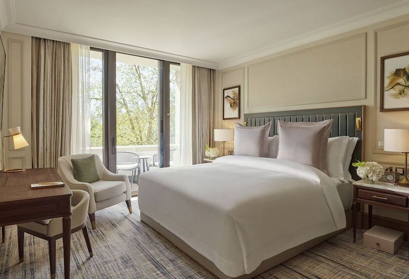 豪华套房, Jumeirah Carlton Tower London