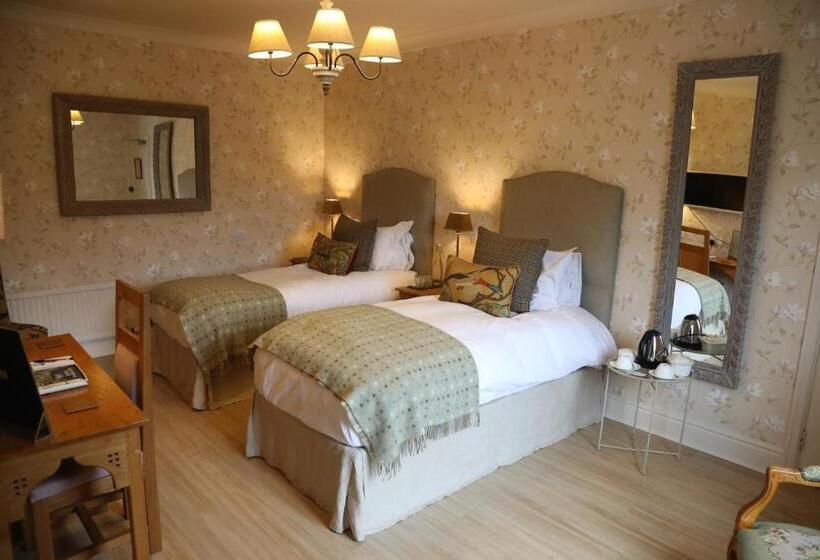 Номер Стандарт, Tickton Grange