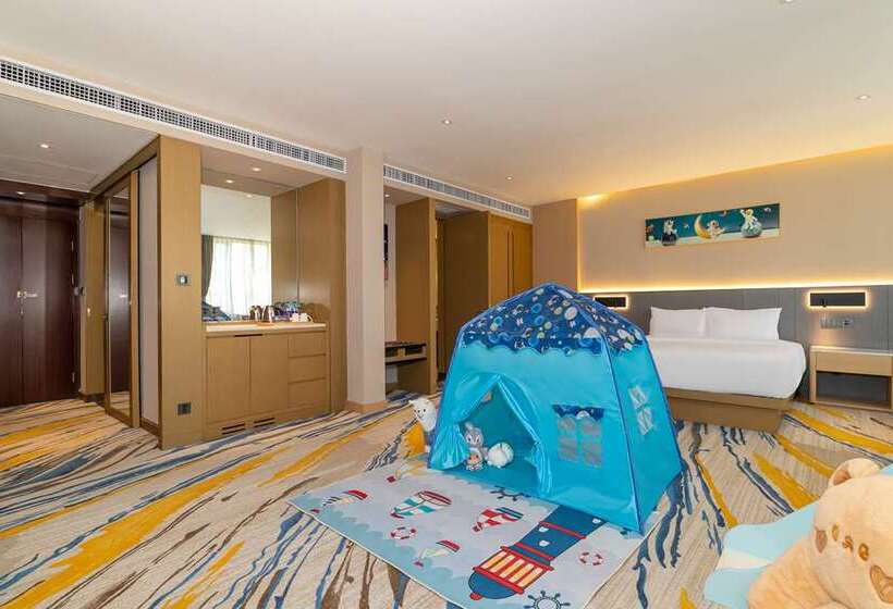 Стандартный Номер Кровать Кинг, Hilton London Olympia