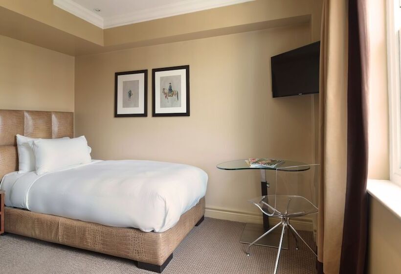 Номер Стандарт Индивидуальный, Radisson Blu Hotel, London Bond Street